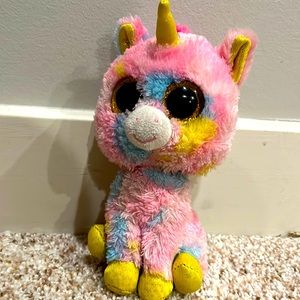 Fantasia the unicorn 6”